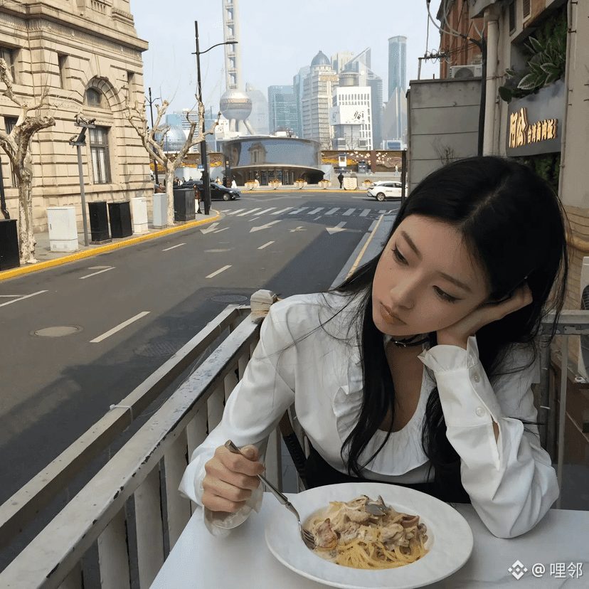 紧急提醒：避开DOGE大坑！

感觉大资金正在收拾那些抄底做多的散户，这波下跌快到尾声了。

看日线走势就很明显，价格接