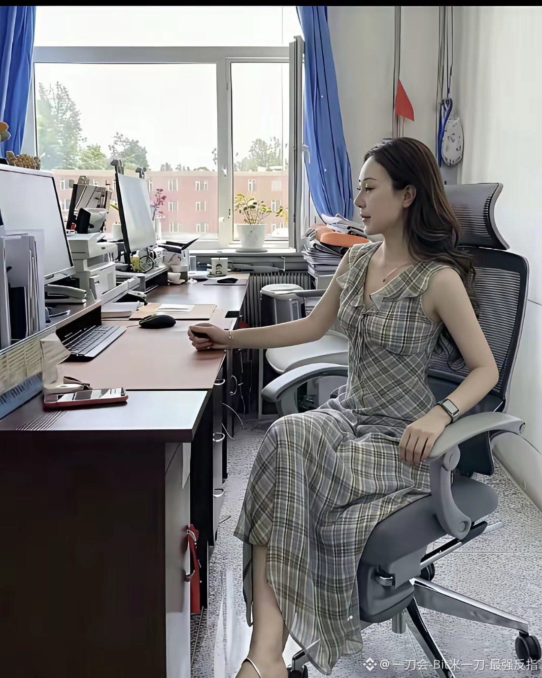 $ALLO 真的离谱！
越好看的女生越没追求是吧？
费尽心思卷进体制内
就为了捞一份安稳混日子？
白白浪费顶配颜值
好好